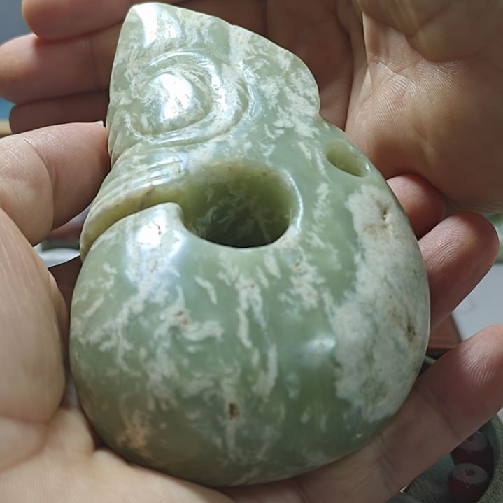 和田玉挂件未镶嵌比**玉