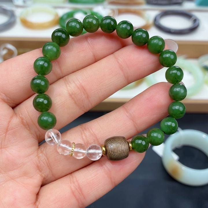 和田玉未镶嵌手镯