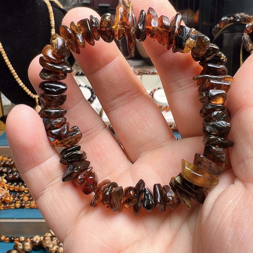 琥珀手链未镶嵌抚顺