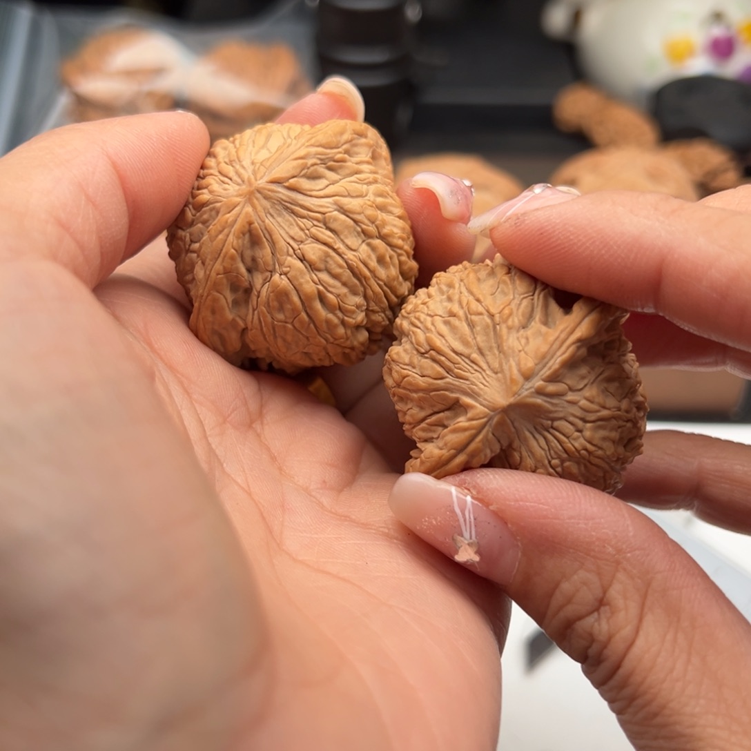 文玩核桃把件泥鳅42