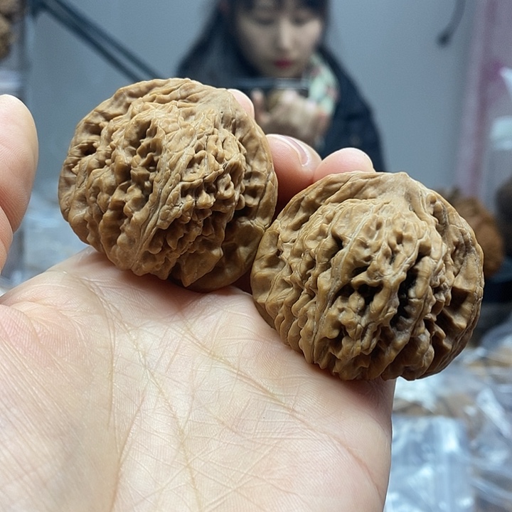 把件文玩核桃45四座楼红皮