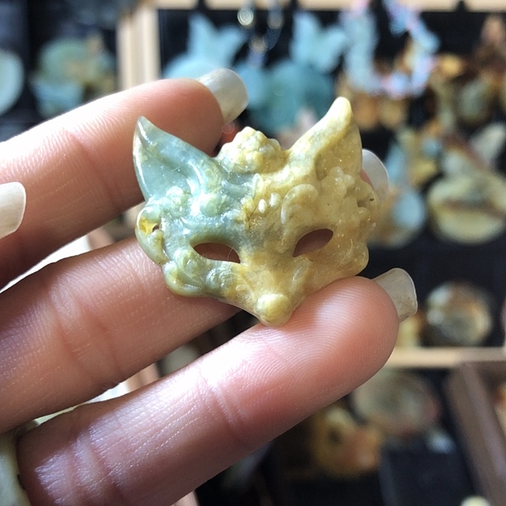 岫玉未镶嵌岫玉挂件