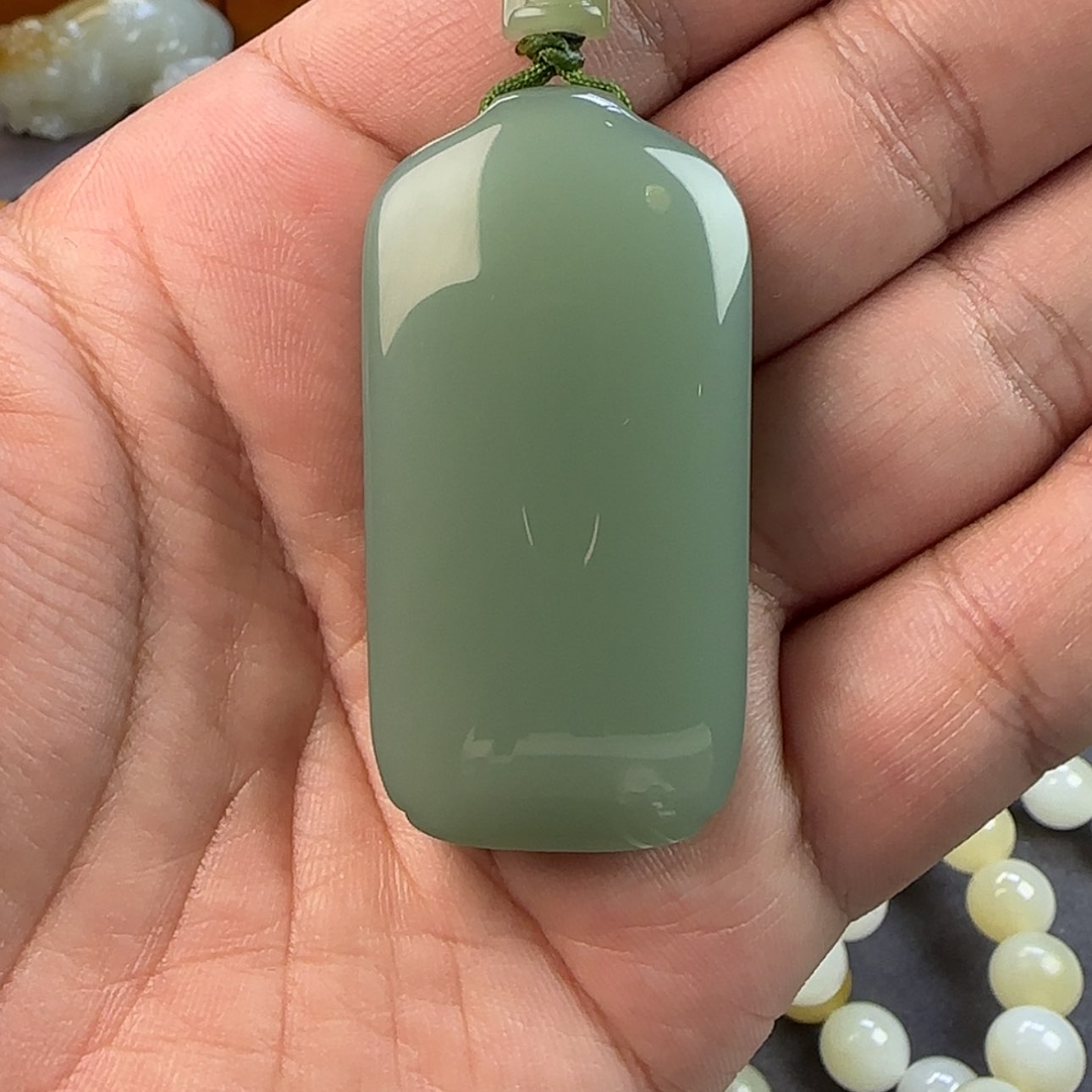 【闪购商品】和田玉（碧玉）颈饰未镶嵌不***好