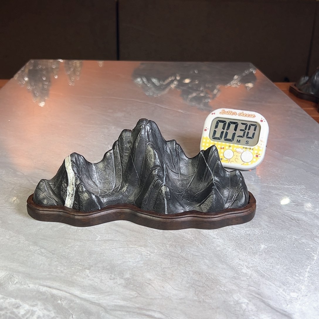 守***候灵璧奇石博览会摆件