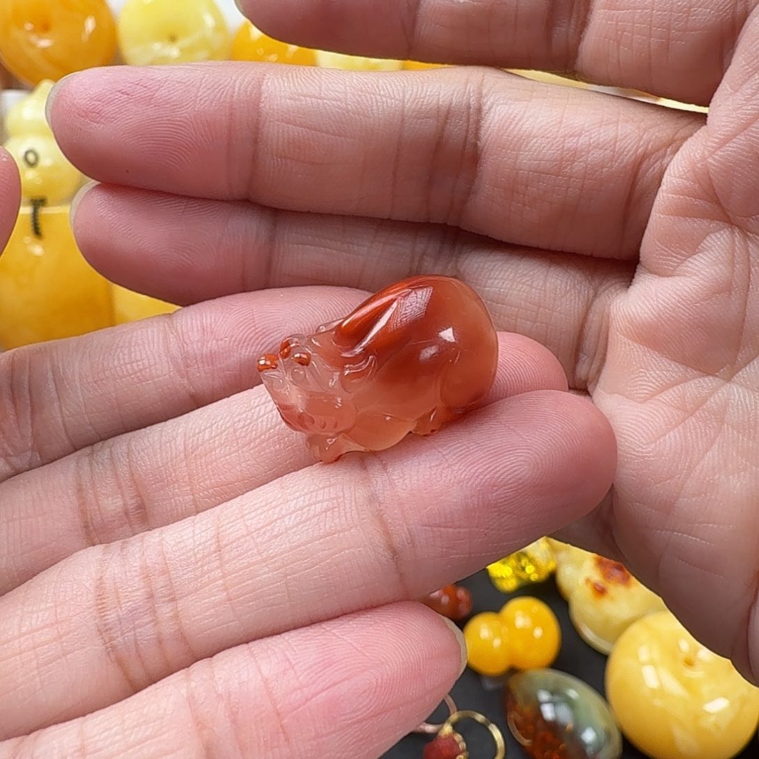 南红玛瑙未镶嵌颈饰南红