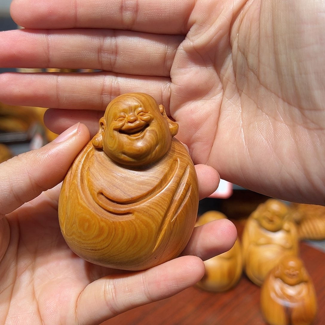 柏木（崖柏）缘***。崖柏木手把件摆件