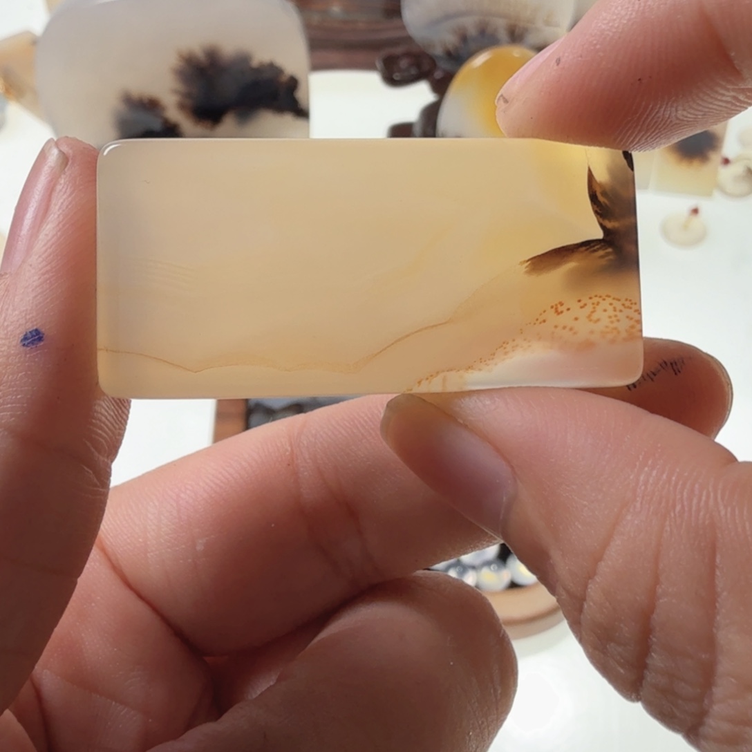 玛瑙/玉髓未镶嵌珠宝半成品