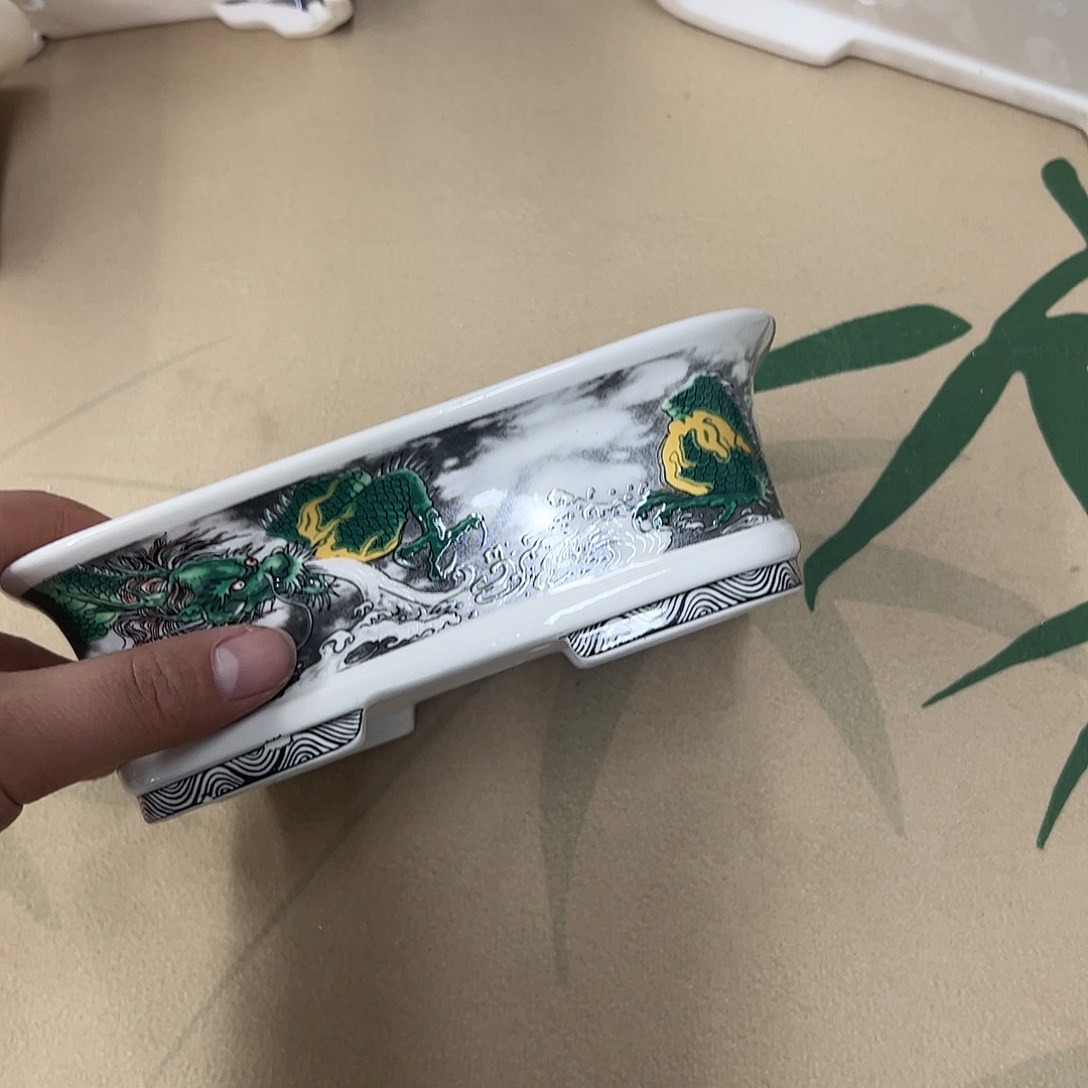 紫砂花盆朝*来698号瑕疵18/14/5.5cm