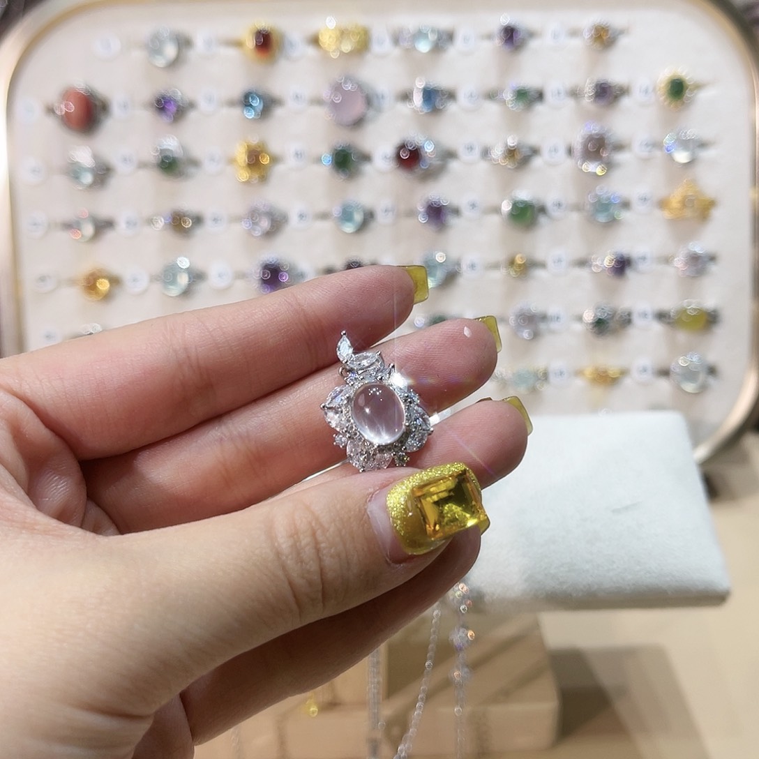 蛇纹石玉戒指银S925镶嵌?