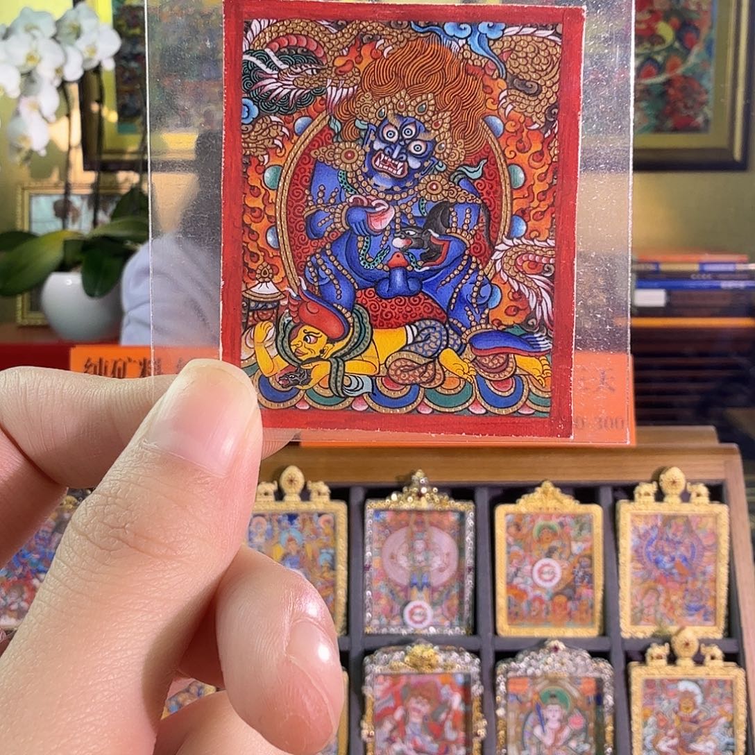 吊坠黑cc唐卡巴太