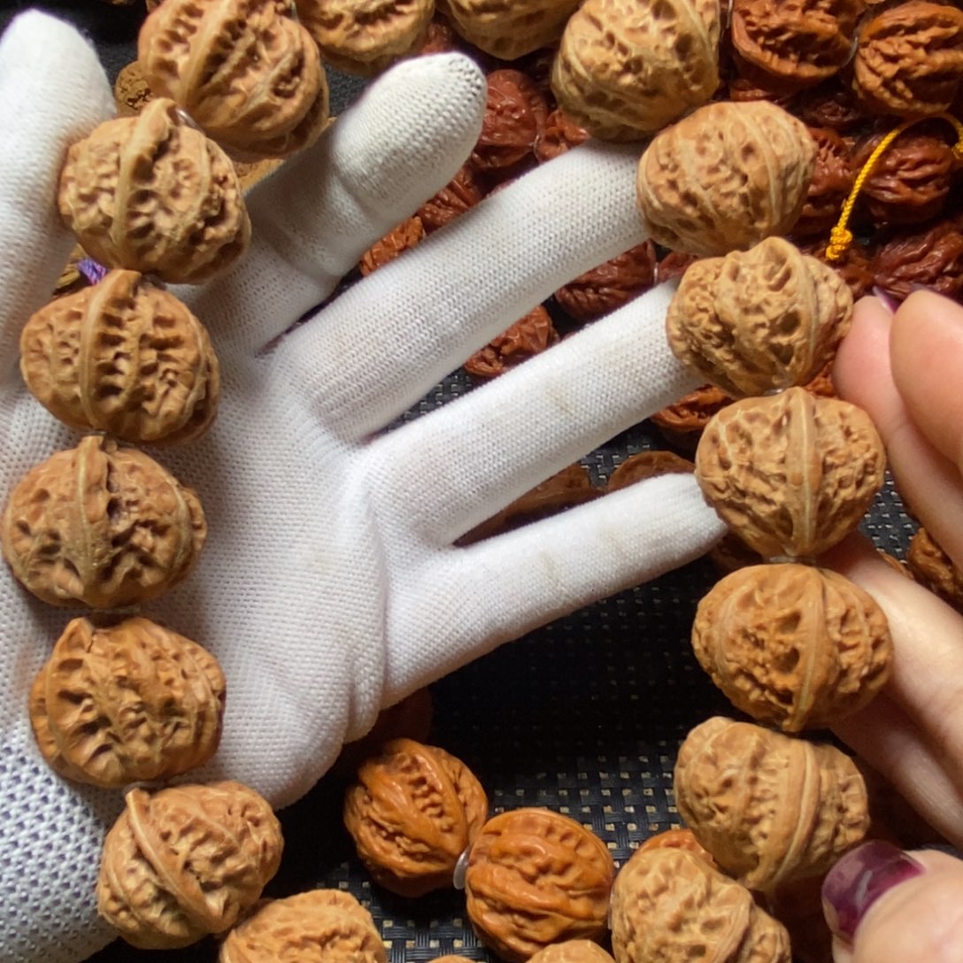 手串文玩核桃白茬，蝴蝶背