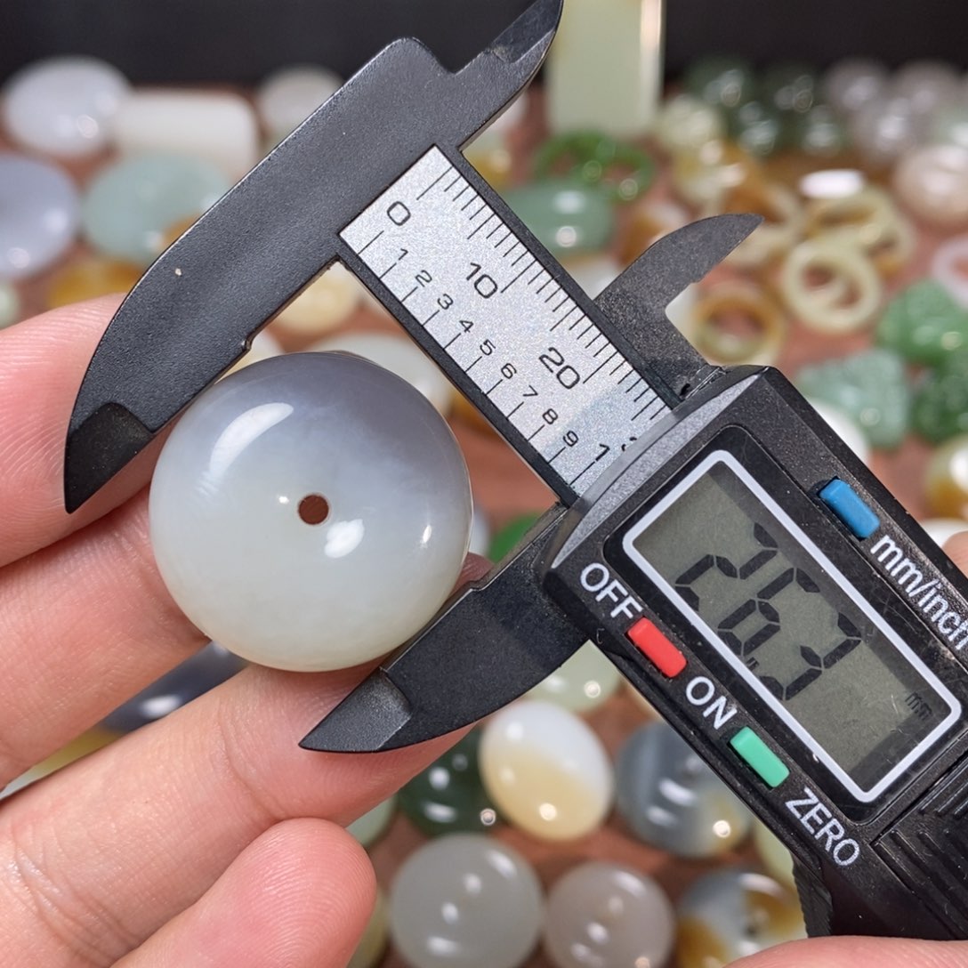 和田玉吊坠(不含链)未镶嵌