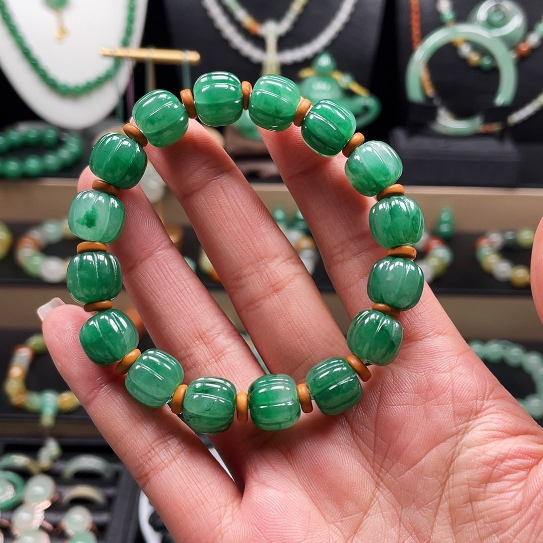 石英质玉未镶嵌手链