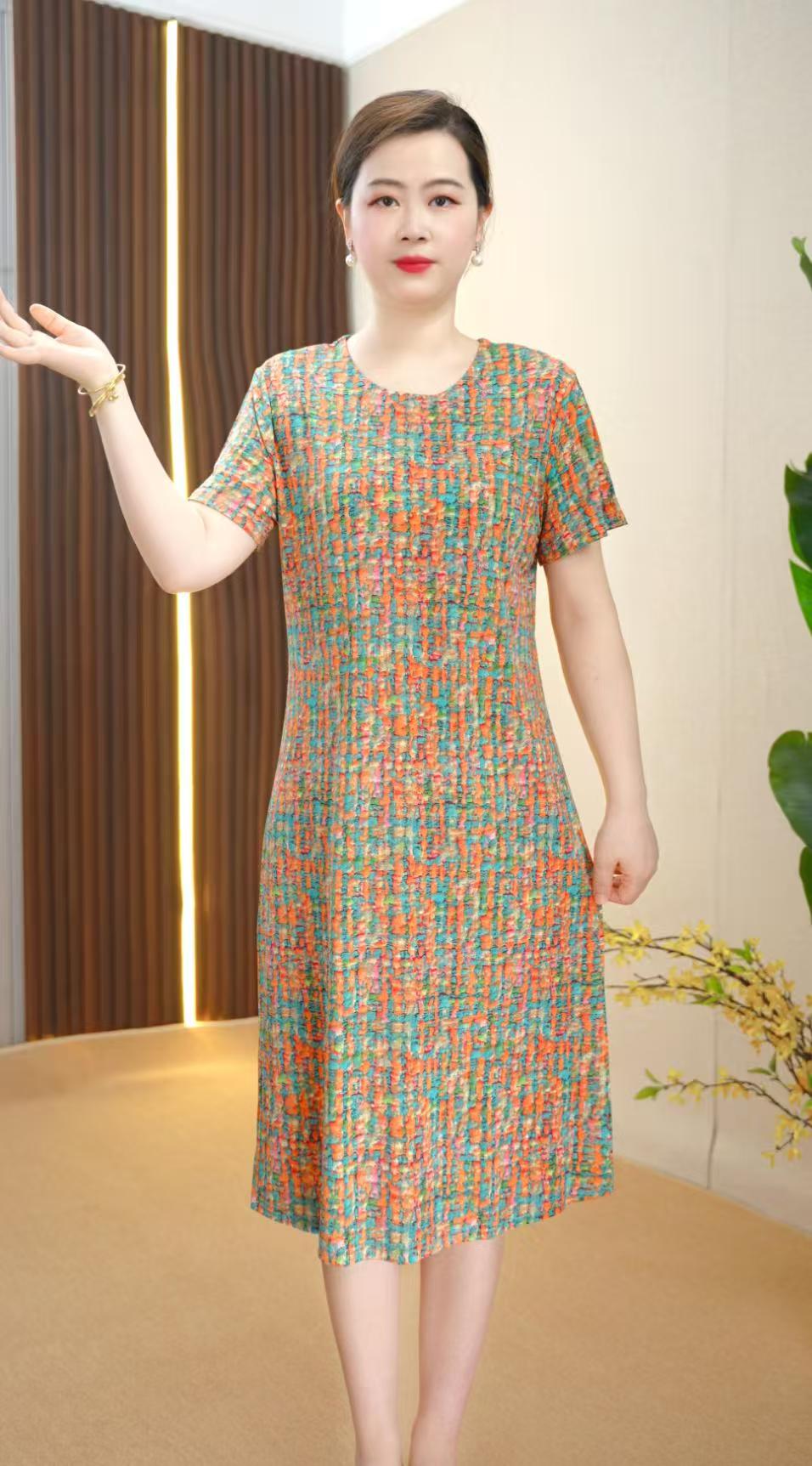 【很漂亮】碎花裙子亲肤舒适优雅气质时尚遮肚休闲女装宽松连衣裙