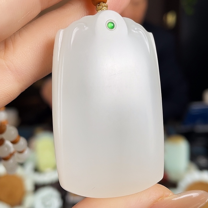 和田玉未镶嵌颈饰定制发货