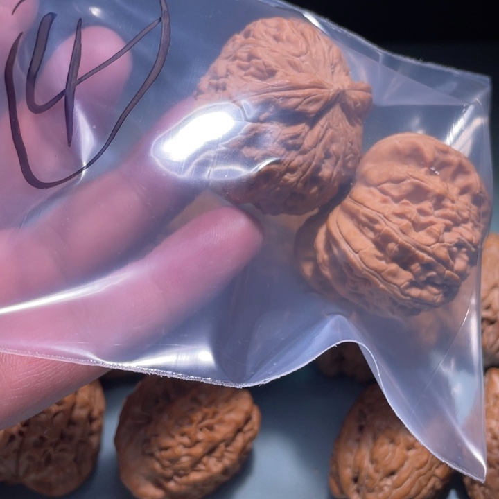 文玩核桃吊坠4e e e