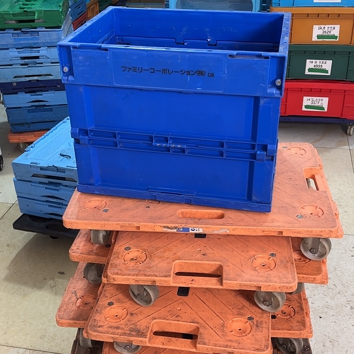 用***峰厚款家用五金工具箱1个没盖