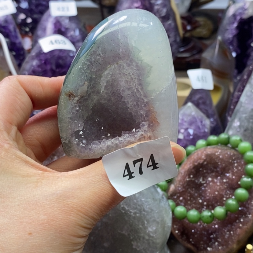 【闪购商品】未镶嵌紫晶大型摆件（非配饰）小**恩