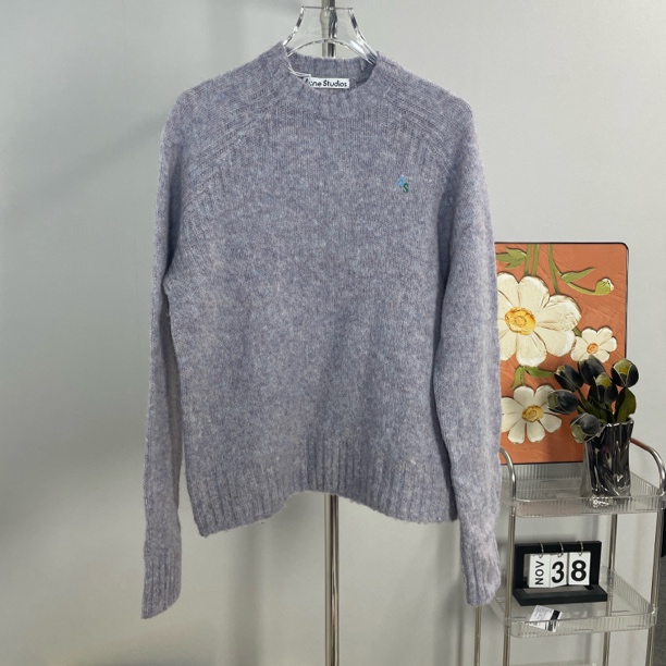 99新 Acne studio Acne紫色毛衣99新 xs码A6536