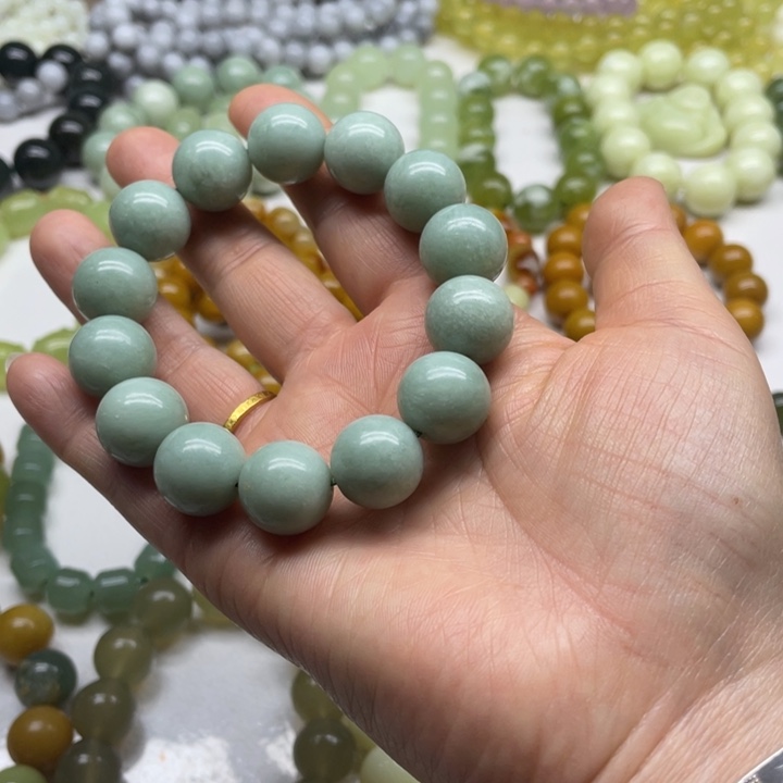 蛇纹石玉手串未镶嵌P****s