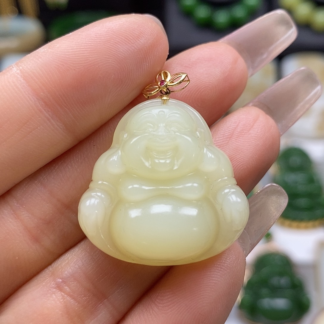 和田玉颈饰18K金镶嵌