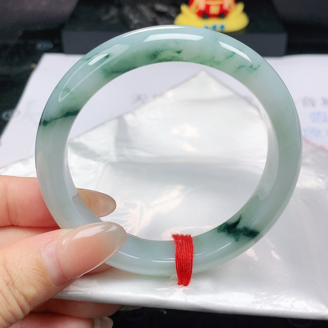 未镶嵌手镯翡翠正