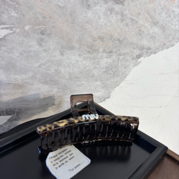 妹妹字母豹纹抓夹FJ1675