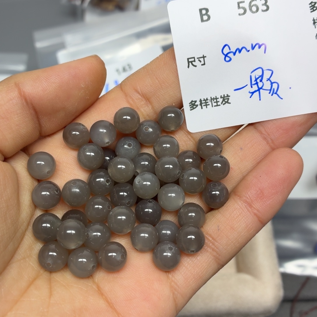 和田玉未镶嵌颈饰B563。   