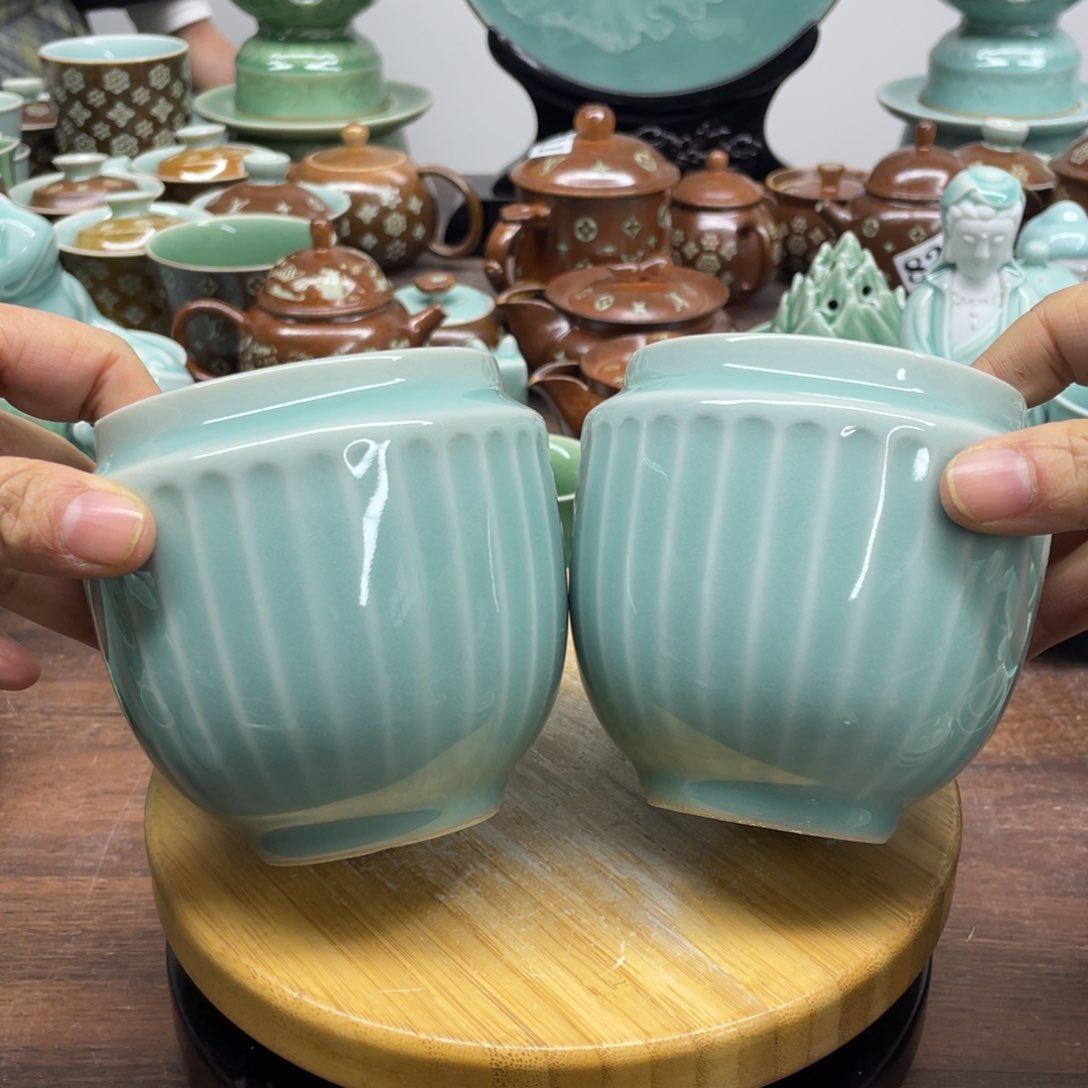 微瑕特价青瓷青瓷2个