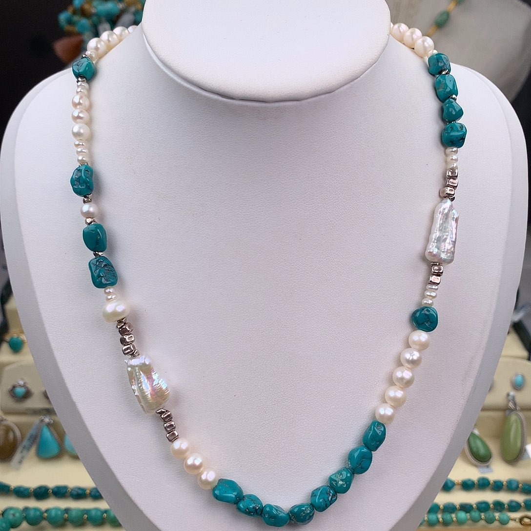 绿松石未镶嵌颈饰