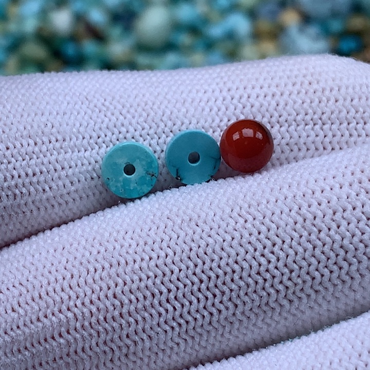 南红玛瑙未镶嵌珠宝奇石