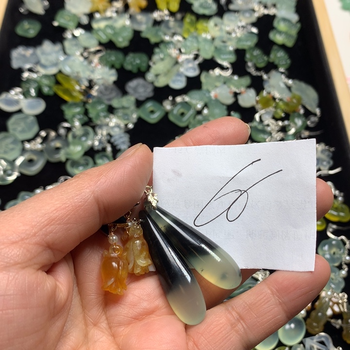 蛇纹石玉岫玉合金…***子