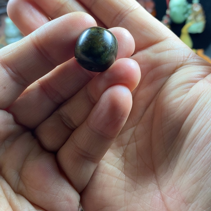 岫岩河磨玉（透闪石质玉）未镶嵌吊坠