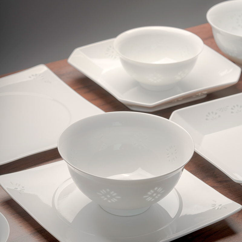 高白瓷釉下玲珑餐具家用乔迁新居实用礼物手工
