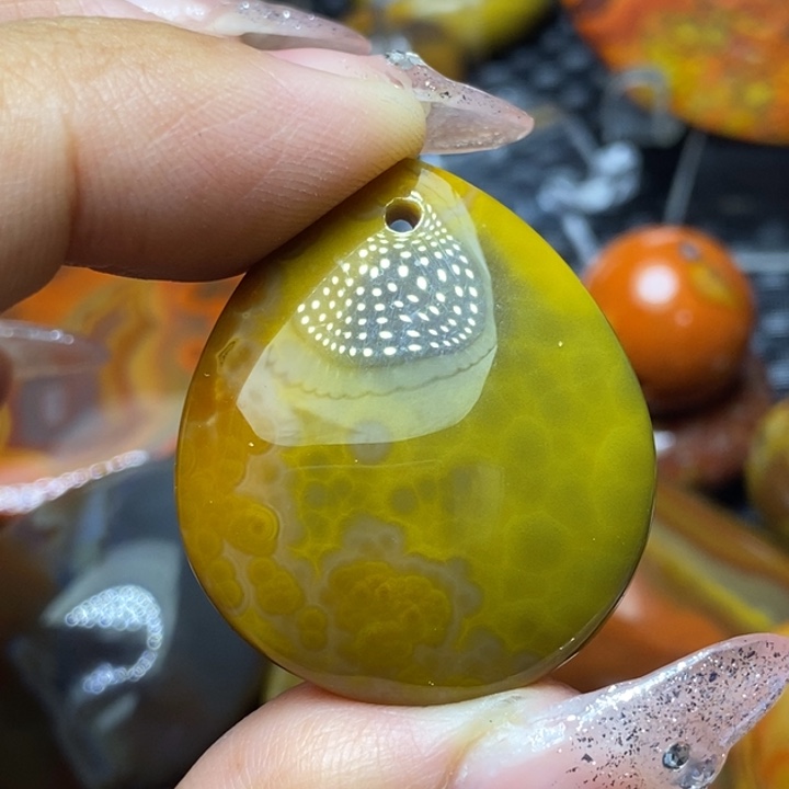 玛瑙/玉髓颈饰未镶嵌