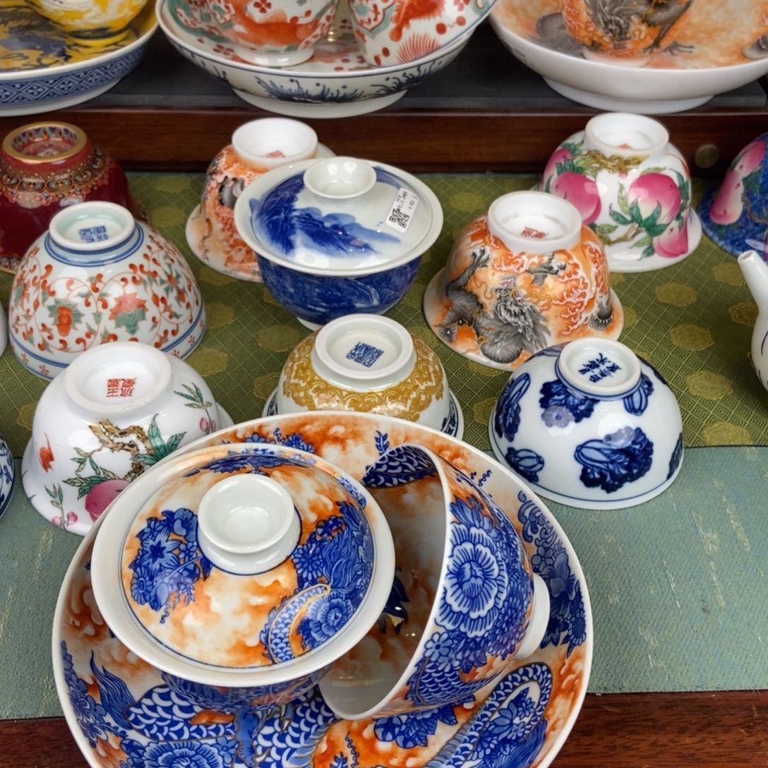 陶瓷的设计师是什么时候