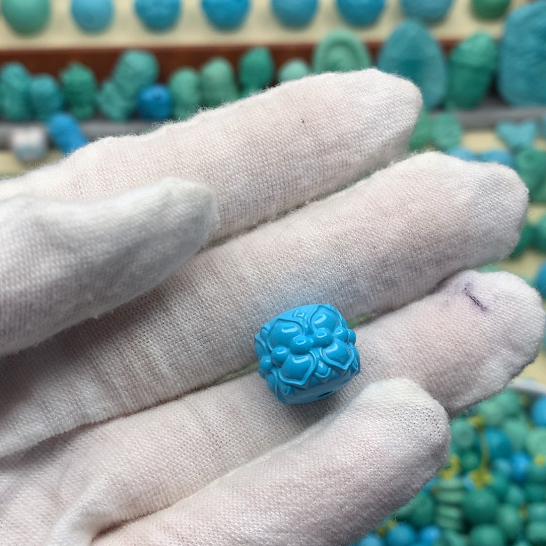 欢***1高瓷蓝并蒂莲花尺寸13.2