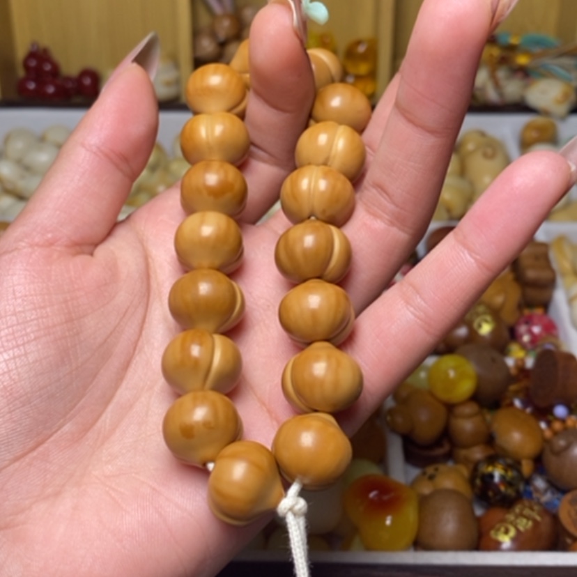 【闪购商品】吊坠猴头核桃?**爵