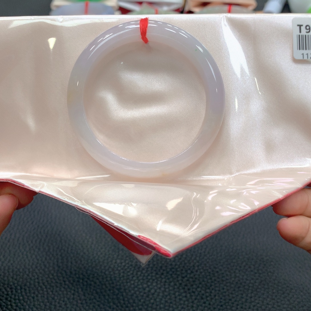 翡翠未镶嵌手镯6号