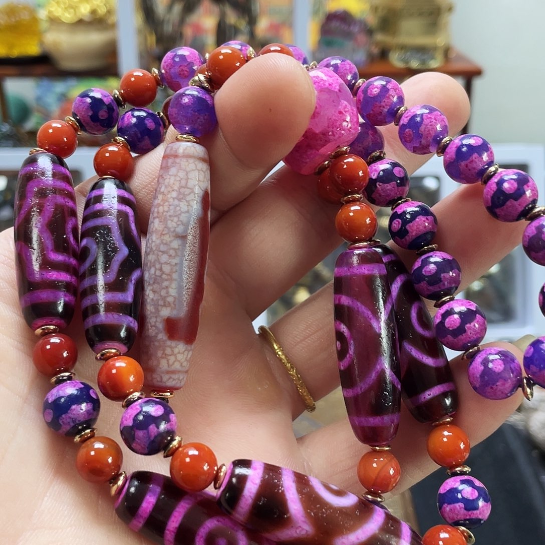 玛瑙/玉髓未镶嵌多样性发一条