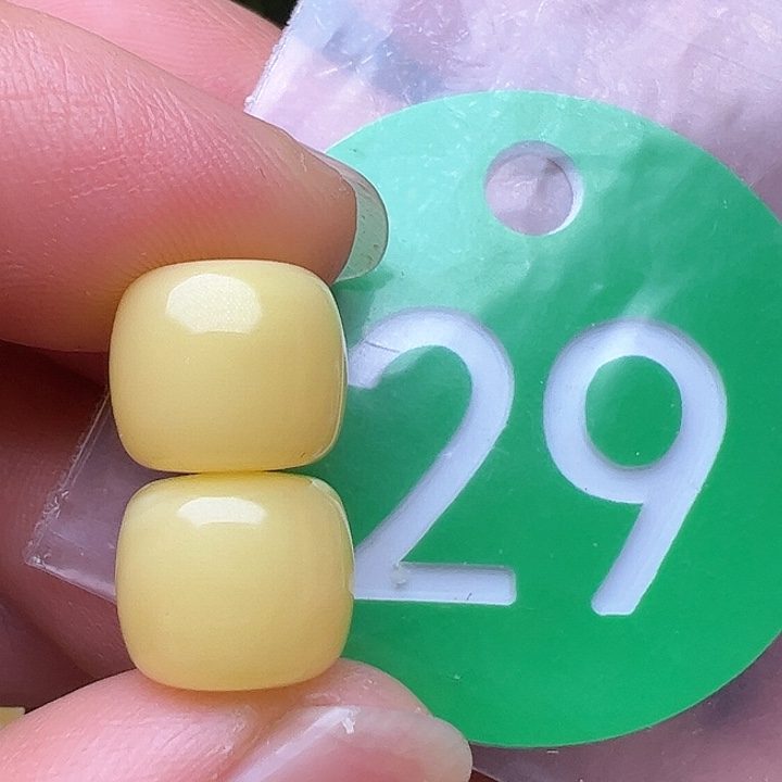 蜜蜡裸石未镶嵌10m m