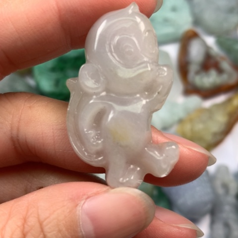 翡翠颈饰未镶嵌翡翠