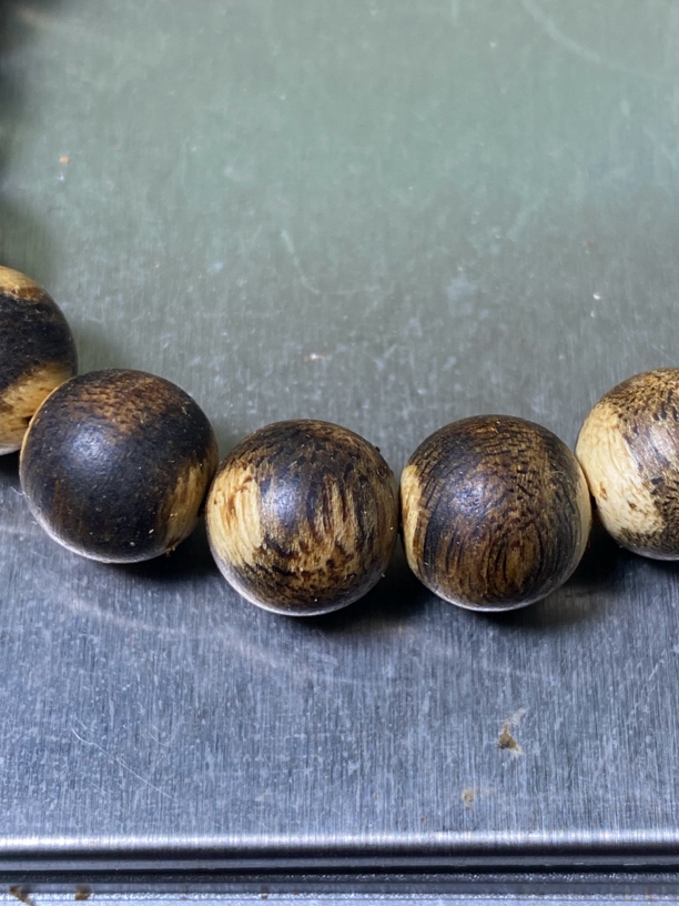 奇楠沉香卡1.0花珠手串九分沉