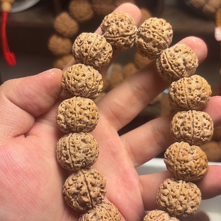 漫***光金刚菩提吊坠金刚菩提