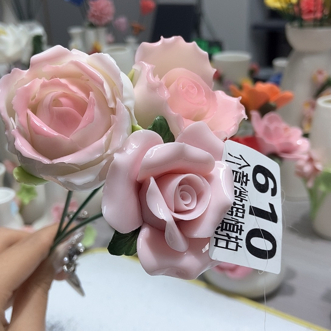 陶瓷设计风格现代