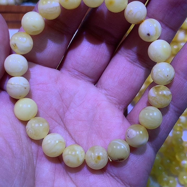 未镶嵌琥珀珠宝奇石9