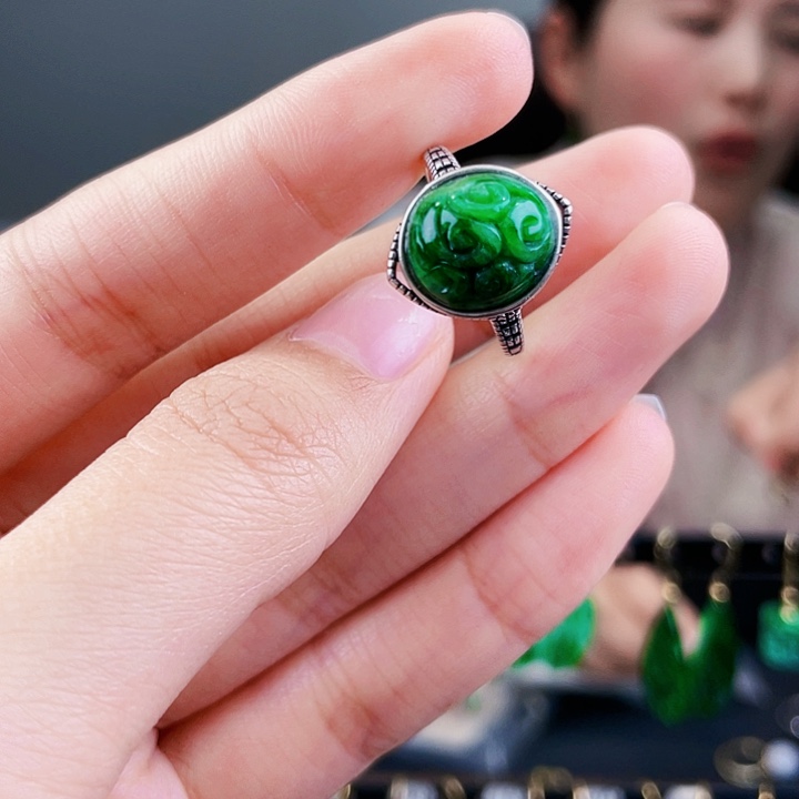 翡翠戒指银S925镶嵌饰品