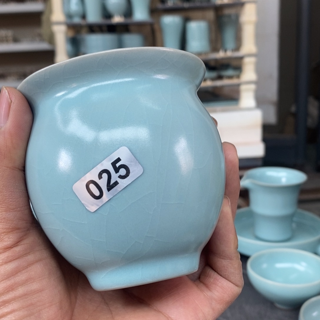 摆件小****洱抱朴汝瓷仿古微瑕