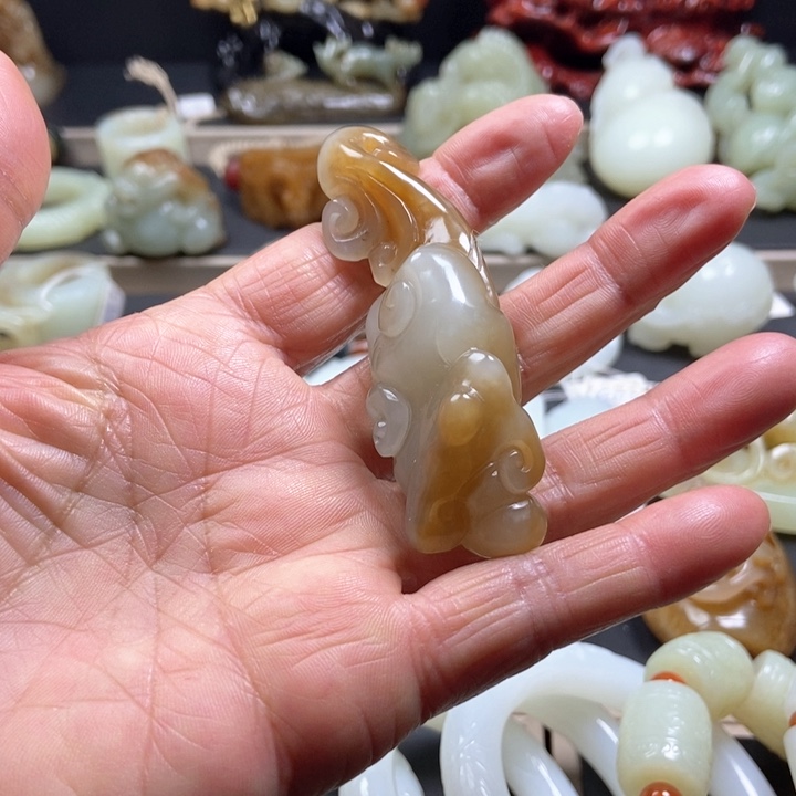 和田玉挂件未镶嵌晨***_