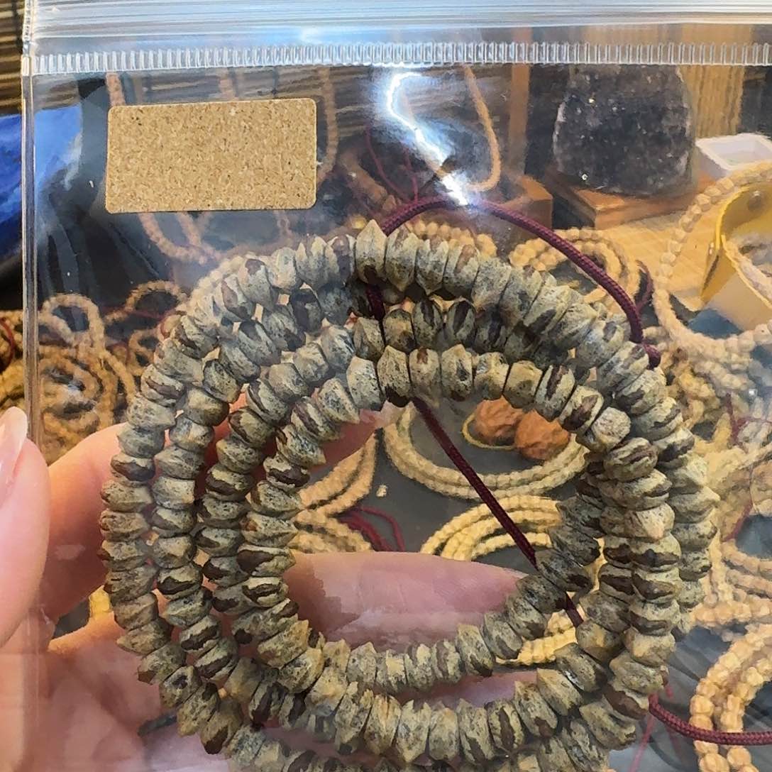 柏香籽/百香籽把件$*